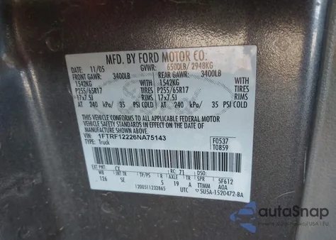 2006 Ford F-150 Stx/Xl/Xlt z USA, uszkodzony, nr VIN 1FTRF12226NA75143